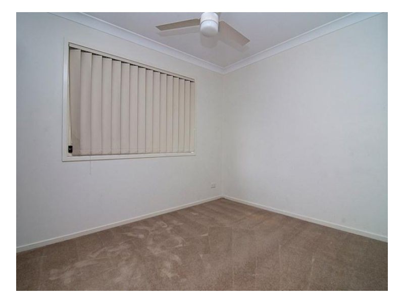 8 Earnshaw Street, Calamvale QLD 4116
