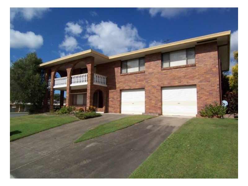 27 Martense St, Wishart QLD 4122