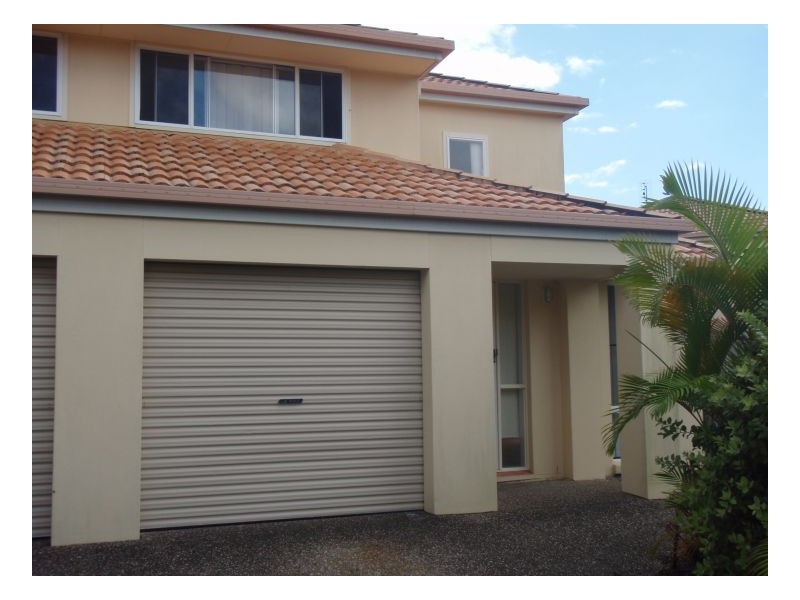 42/19 Harrow Place, Arundel QLD 4214