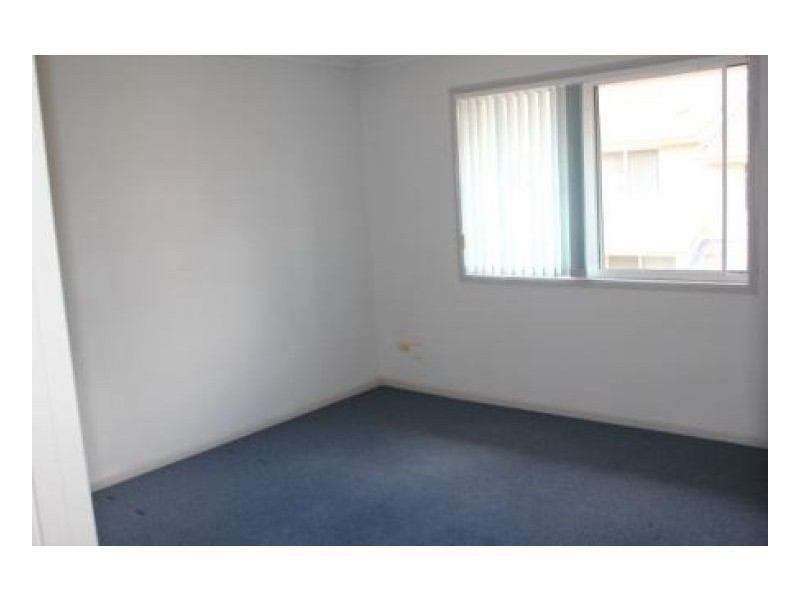 57/15 Vitko St, Woodridge QLD 4114