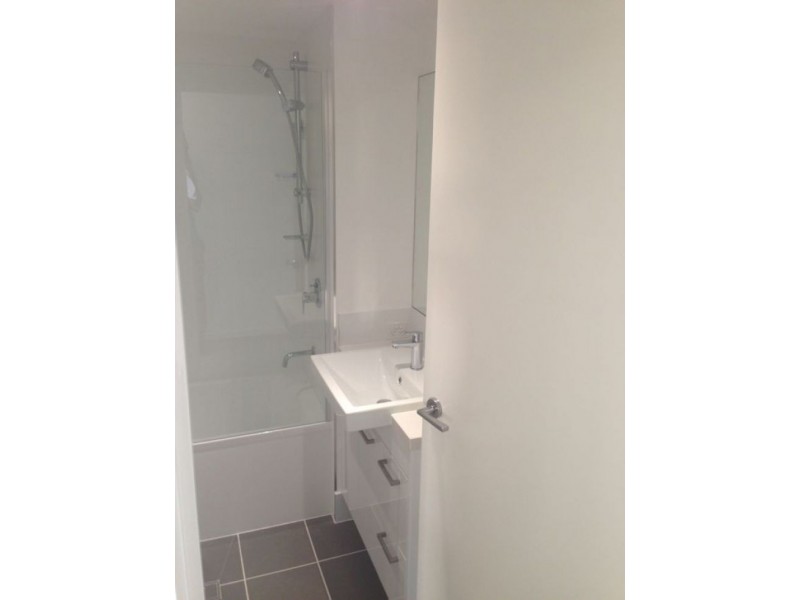 602 159 Logan Rd, Woolloongabba QLD 4102