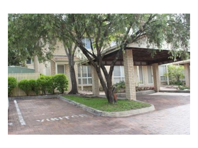 015 Vitko St, Woodridge QLD 4114