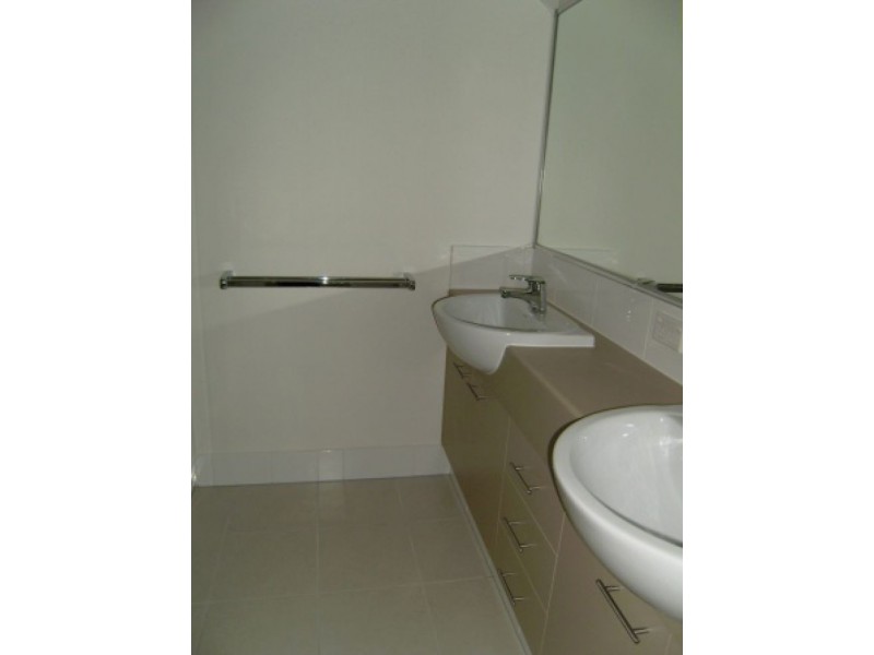 E06 2 Acacia Court, Robina QLD 4226