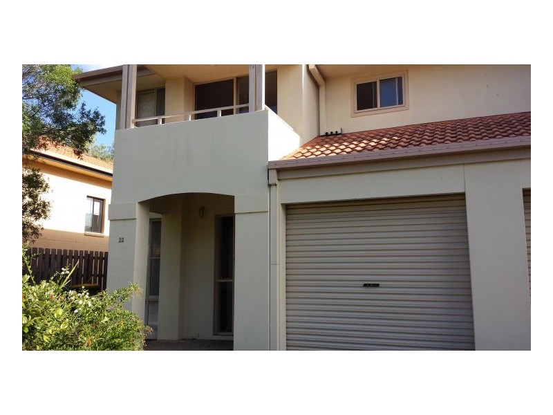 22/19 Harrow Place, Arundel QLD 4214