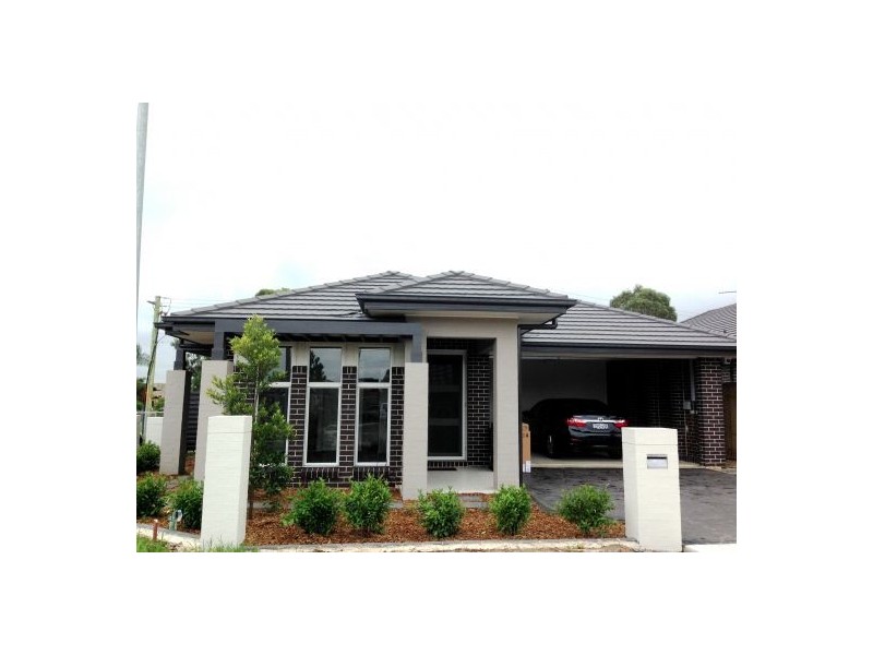 7 Bartlett Place, Penrith NSW 2750