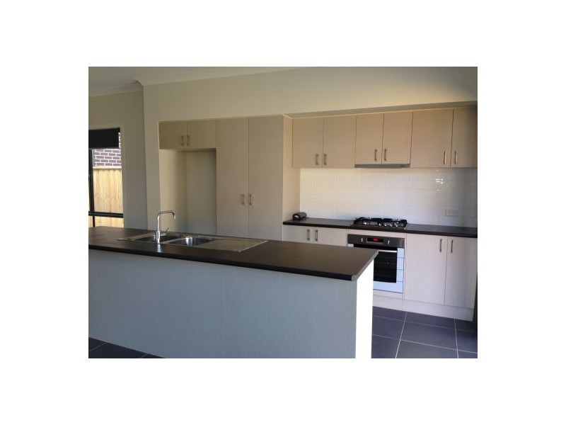 64 Empire Circuit, Penrith NSW 2750