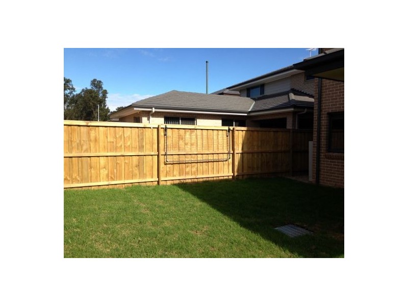 64 Empire Circuit, Penrith NSW 2750