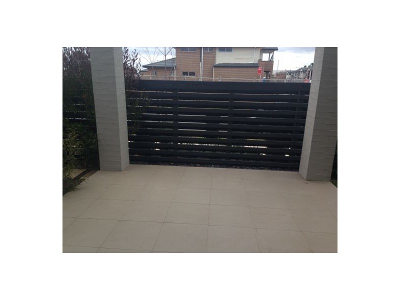 33 Sydney Smith Drive, Penrith NSW 2750