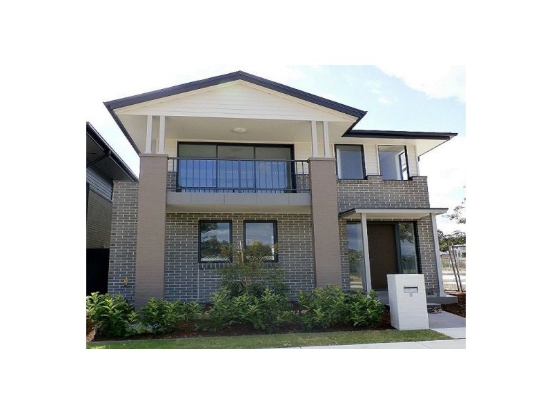 8 William Hart Cres, Penrith NSW 2750