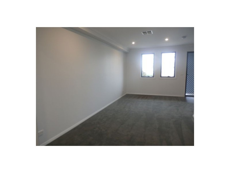 128 Lord Sheffield Cct, Penrith, Penrith NSW 2750