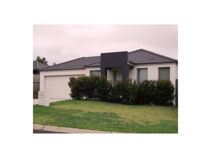 3  Kirk Place, Stanhope Gardens NSW 2768