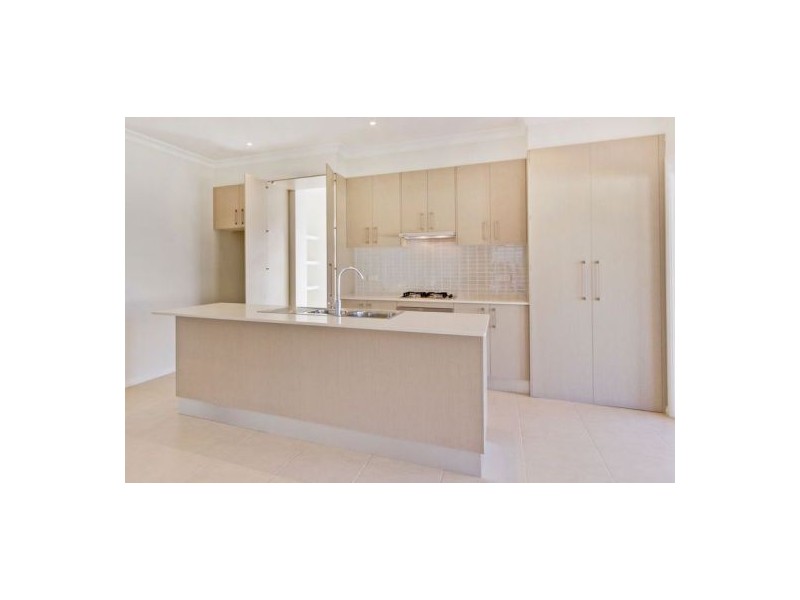 18 Fyfe Rd, Kellyville Ridge NSW 2155