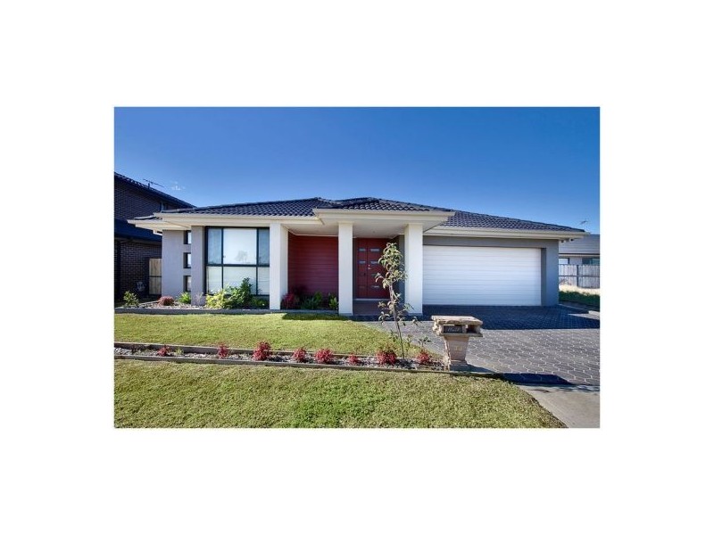 38 Waterfall Boulevard, The Ponds NSW 2769