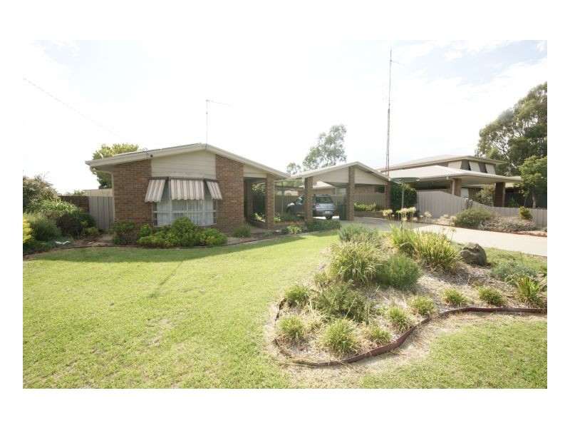 211 Victoria Street, Deniliquin NSW 2710