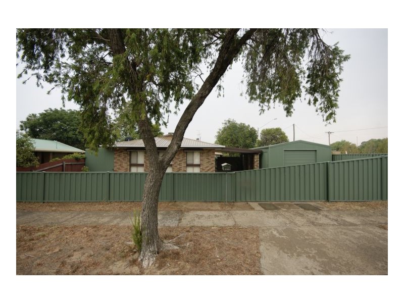 399, Campbell Cres, Deniliquin NSW 2710
