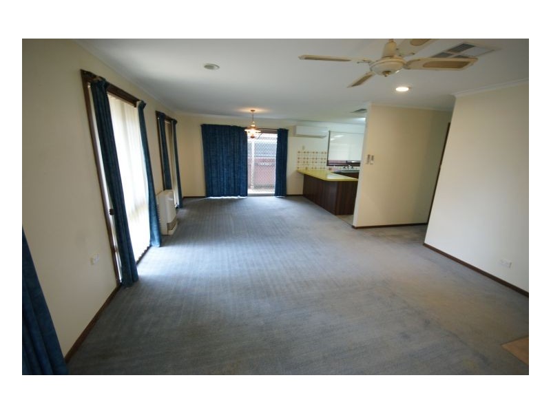399, Campbell Cres, Deniliquin NSW 2710
