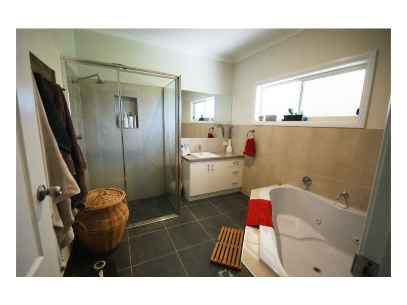 603 Henry St, Deniliquin NSW 2710