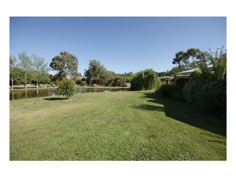 603 Henry St, Deniliquin NSW 2710
