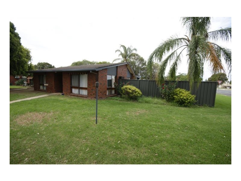 1/356. Wood Street, Deniliquin NSW 2710