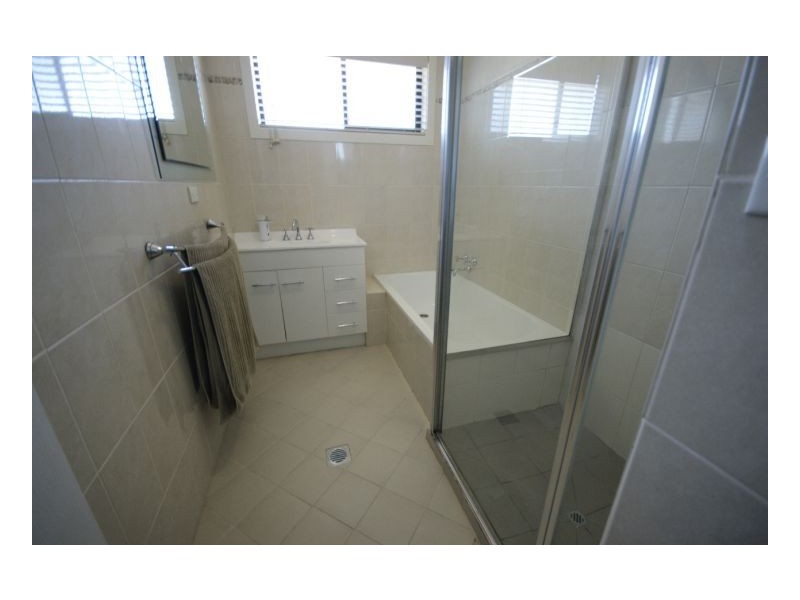 92, Macauley St, Deniliquin NSW 2710