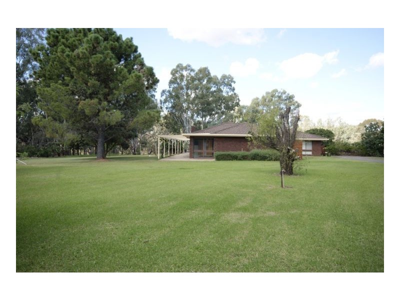 69 Cooinda Lane, Deniliquin NSW 2710