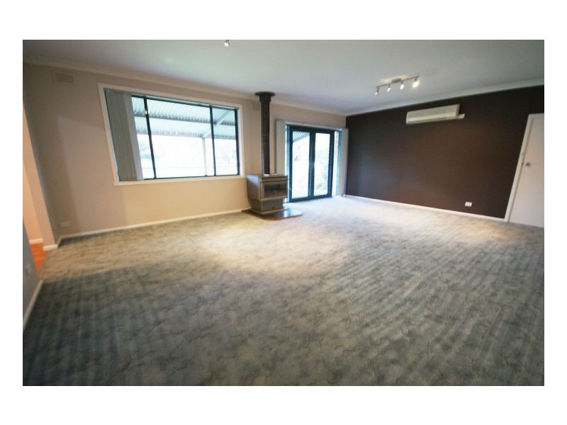 14 Corbett Crt, Deniliquin NSW 2710