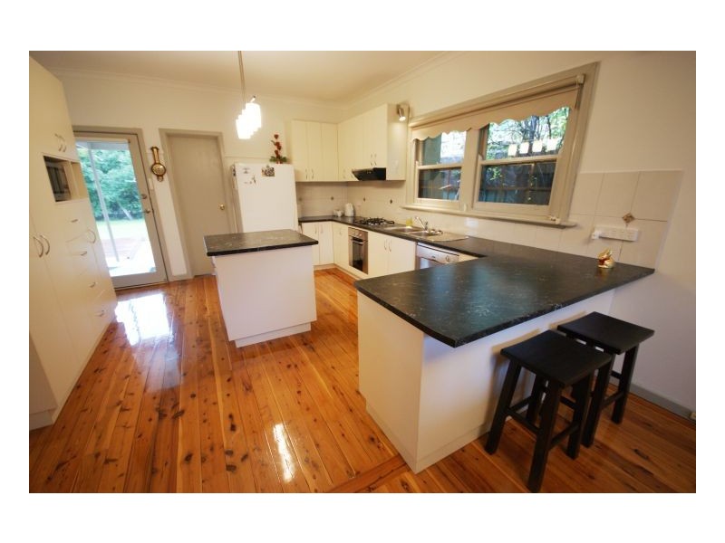 445 Maher St, Deniliquin NSW 2710