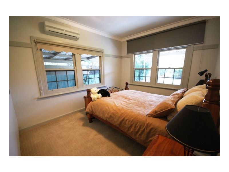 445 Maher St, Deniliquin NSW 2710