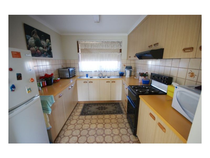 1/279 Harfleur St, Deniliquin NSW 2710