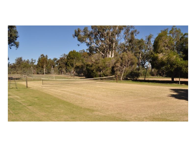 Bernleigh Old Morago Rd, Deniliquin NSW 2710