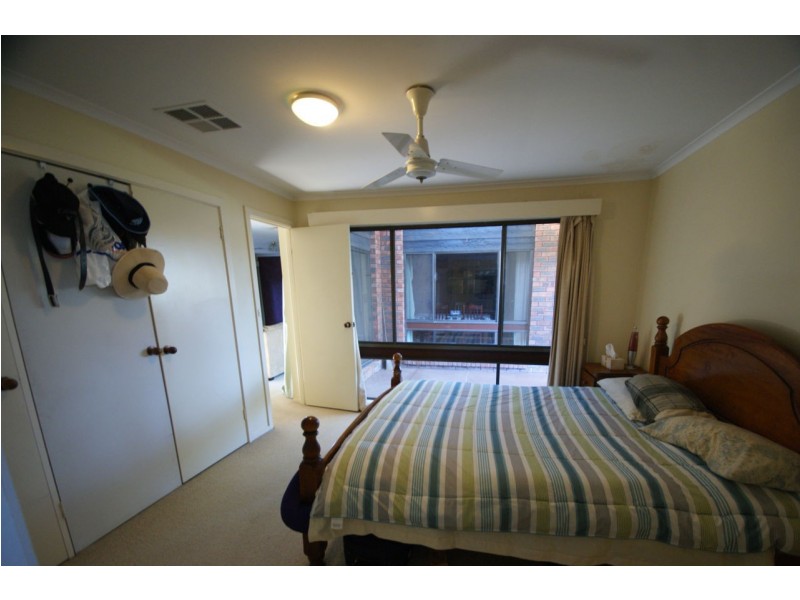 4 Renwick Crt, Deniliquin NSW 2710