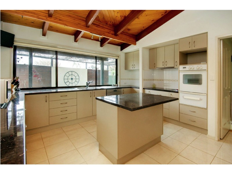 14 Mazamet Court, Deniliquin NSW 2710