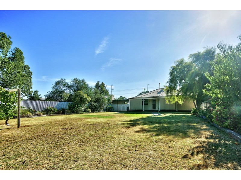 250 Finley Road, Deniliquin NSW 2710