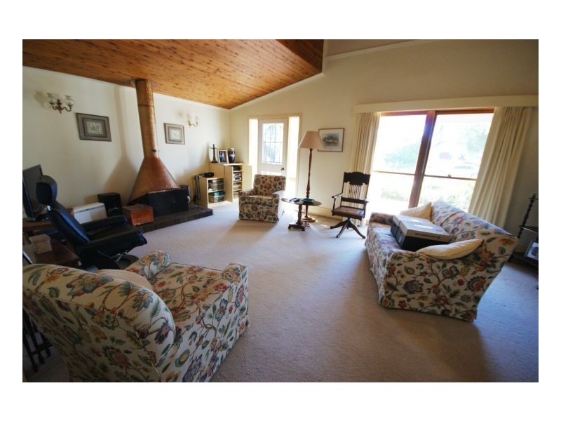 338 Harfleur St, Deniliquin NSW 2710