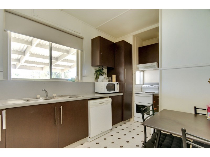 406 Campbell Crescent, Deniliquin NSW 2710