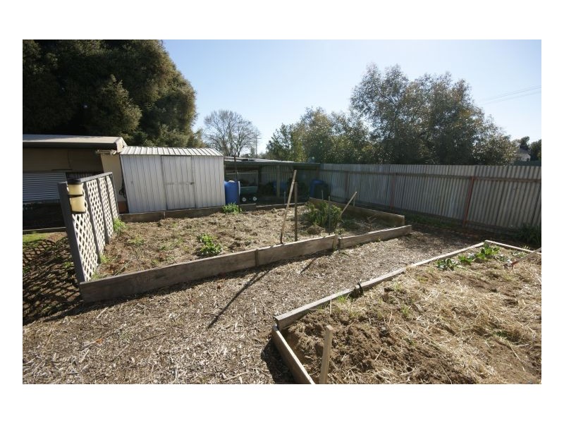 251 River St, Deniliquin NSW 2710
