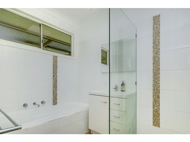 228 Waring Street, Deniliquin NSW 2710