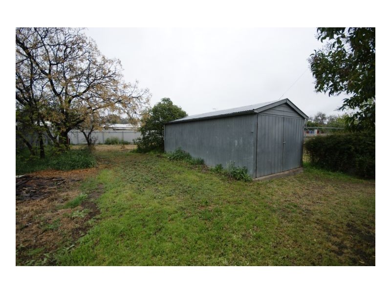 370 Fitzroy St, Deniliquin NSW 2710