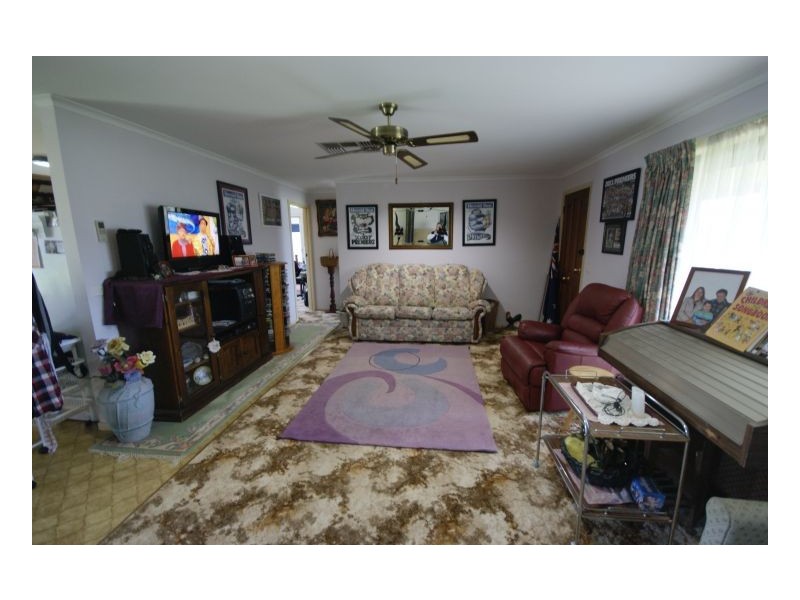 74 Moama St, Mathoura NSW 2710