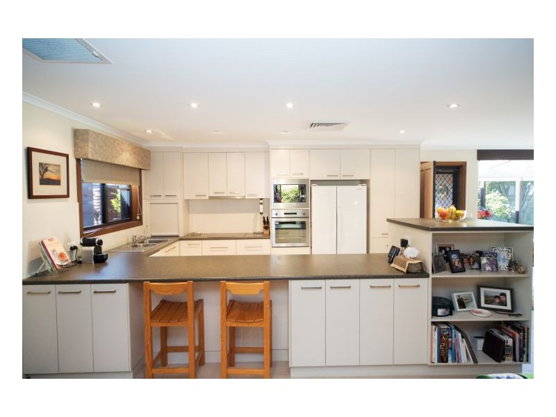 425 George St, Deniliquin NSW 2710