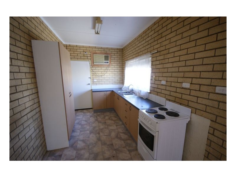 4/130 Macauley Street, Deniliquin NSW 2710