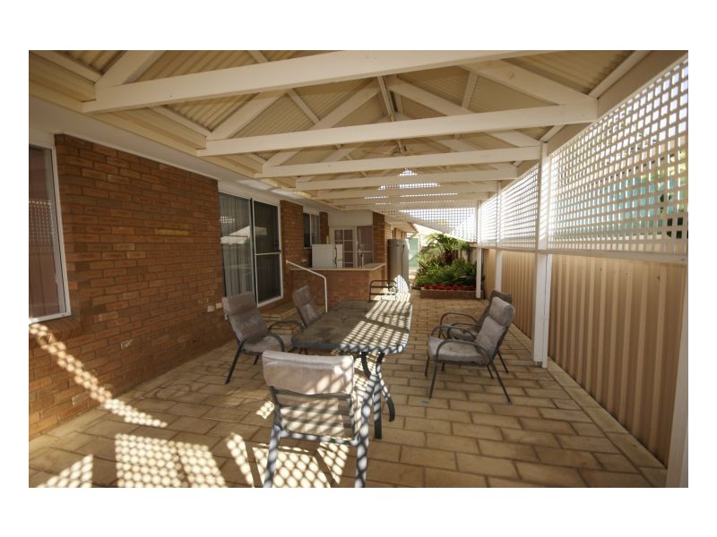 16 Norris Court, Deniliquin NSW 2710