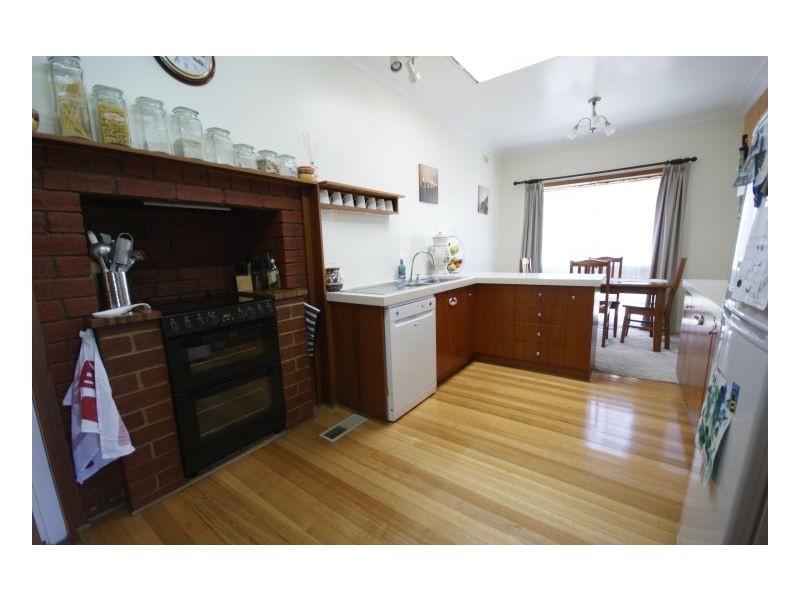 99 Hunter St, Deniliquin NSW 2710