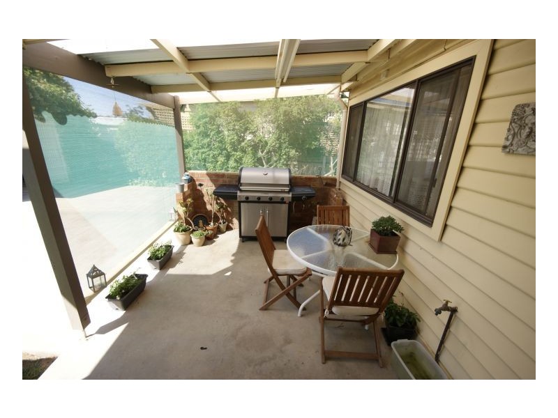 99 Hunter St, Deniliquin NSW 2710