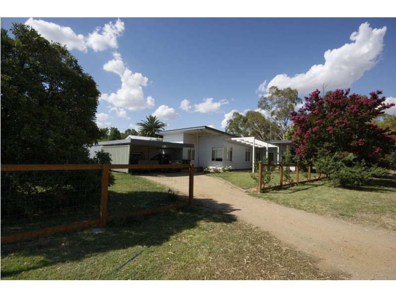 509 St Michael Street, Deniliquin NSW 2710
