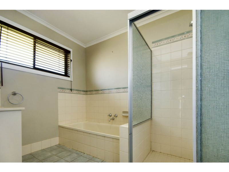 317 Jameson Street, Deniliquin NSW 2710