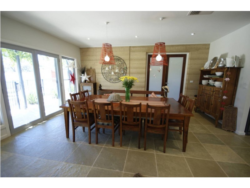 326 Wakool Rd, Deniliquin NSW 2710