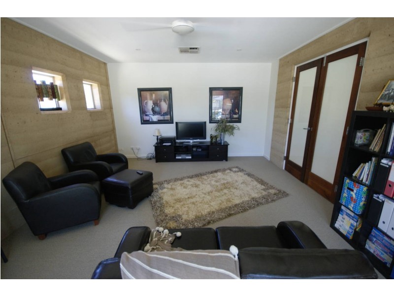 326 Wakool Rd, Deniliquin NSW 2710