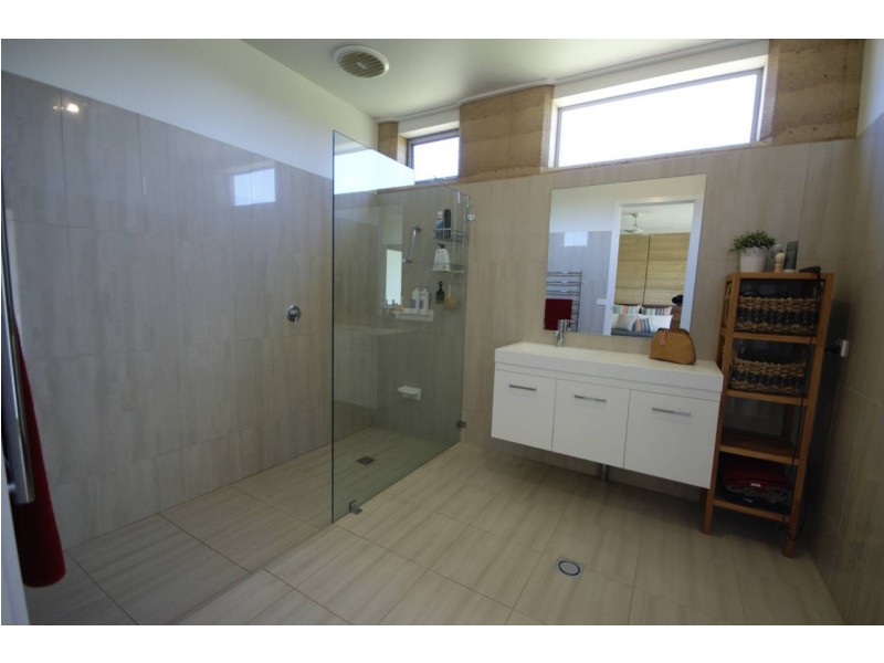 326 Wakool Rd, Deniliquin NSW 2710
