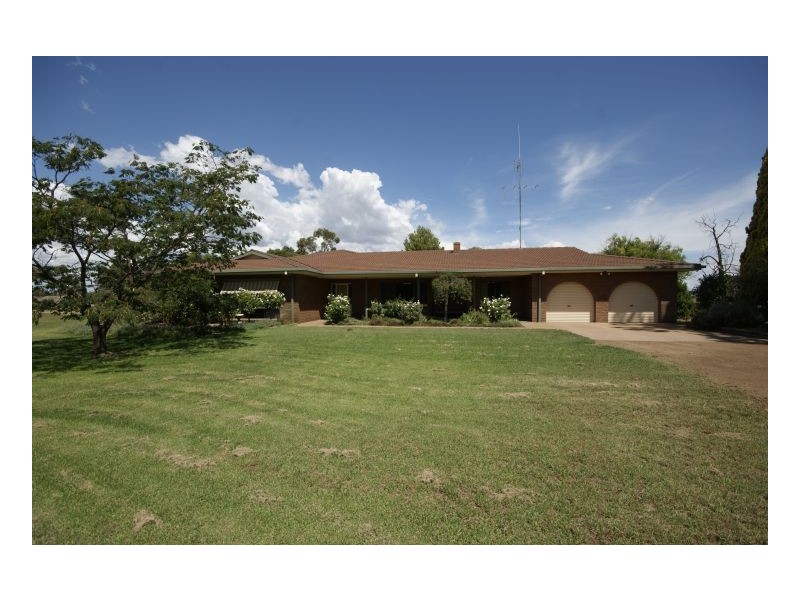 Mokanger Finley Rd, Deniliquin NSW 2710